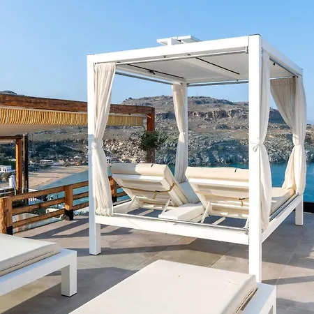 Shore Summer House With Jacuzzi And Sea View !!! * リンドス