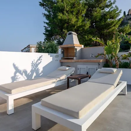 Shore Summer House With Jacuzzi And Sea View !!! Villa