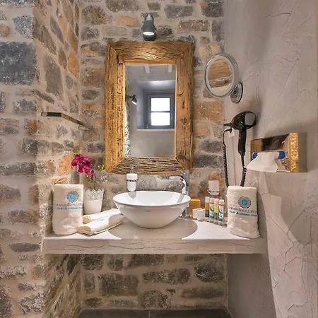 Shore Summer House With Jacuzzi And Sea View !!! Villa