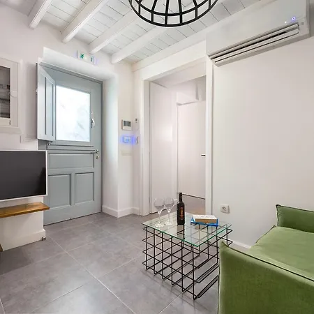 Shore Summer House With Jacuzzi And Sea View !!! Villa