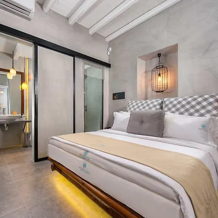 Shore Summer House With Jacuzzi And Sea View !!! Villa Líndos