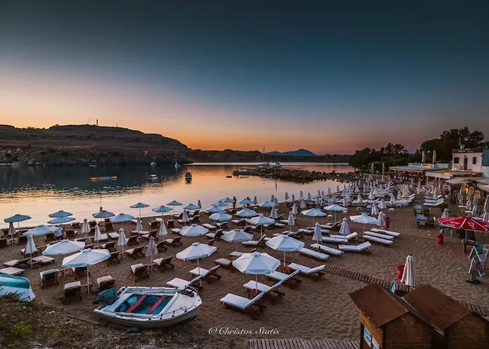 Shore Summer House With Jacuzzi And Sea View !!! * リンドス