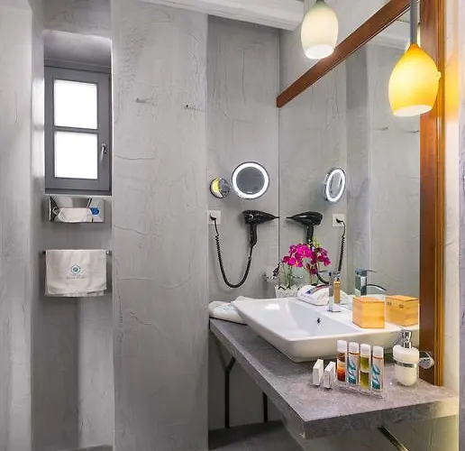 ヴィラ Shore Summer House With Jacuzzi And Sea View !!! *