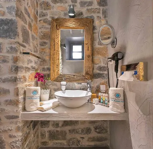 Shore Summer House With Jacuzzi And Sea View !!! ヴィラ