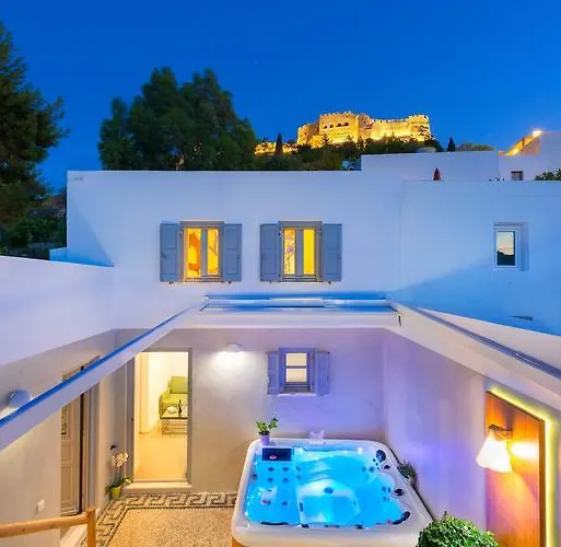 Shore Summer House With Jacuzzi And Sea View !!! *