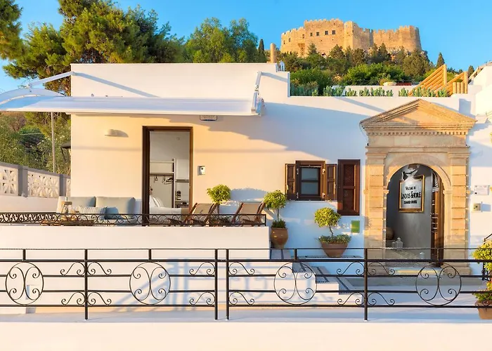 Shore Summer House With Jacuzzi And Sea View !!! *