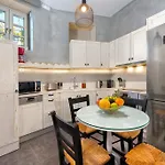 Villa Shore Summer House With Jacuzzi And Sea View !!!
